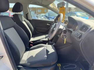 /photos/10213/6075834f-236c-d3d8-2fc4-b57ae41df442_i320x240.jpg
