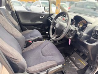 /photos/10213/6443a37c-ea2c-fb40-e9f6-48d59f9ca06b_i320x240.jpg