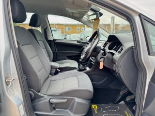 /photos/10213/7aa5405c-2eb0-3ff7-33e4-69f2d9bed546_i320x240.jpg